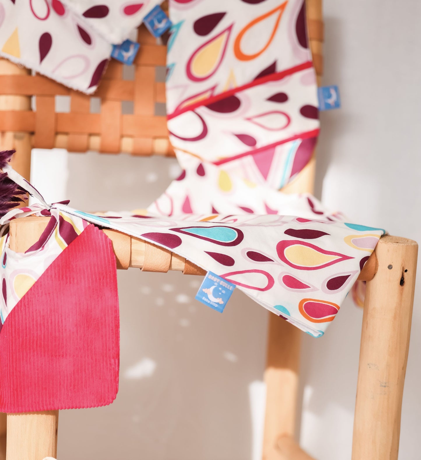 Pack naissance: Tapis à langer , protège épaule et bavoir