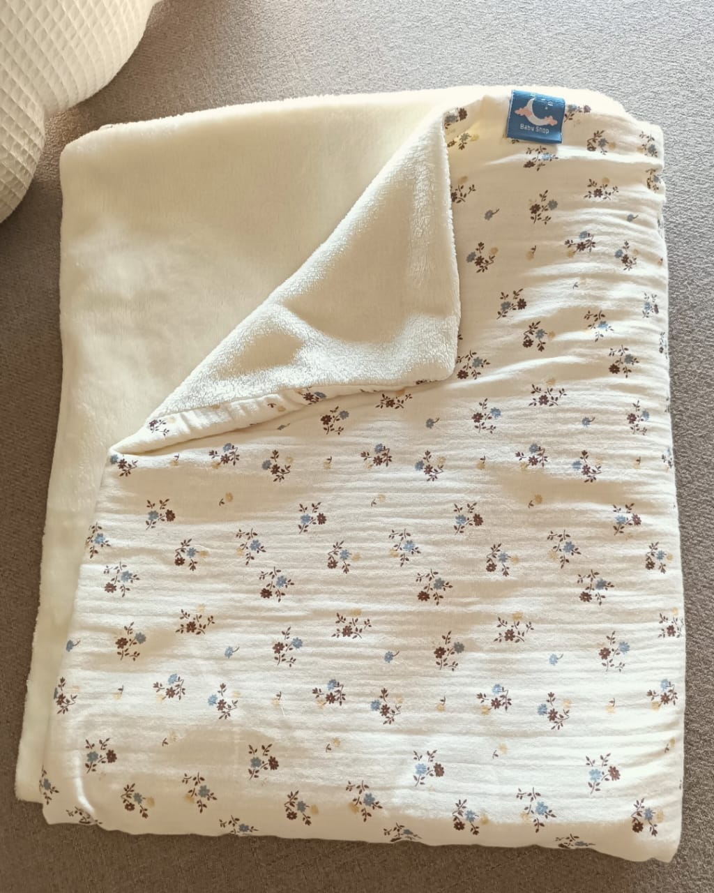 Couverture en gaz de coton -  Fleuri blanc cassé